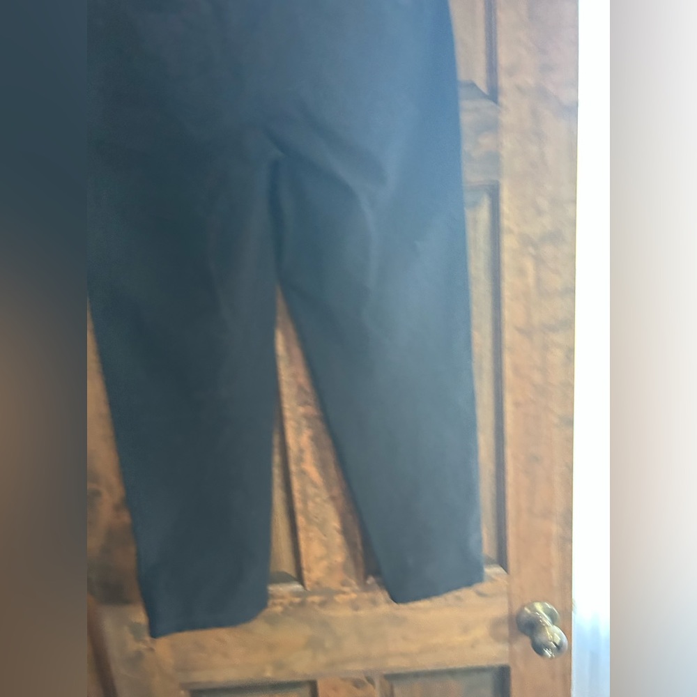 Lululemon pants - Picture 2 of 3